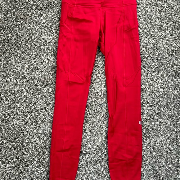 Lululemon Fast and Free Leggings - Picture 2 of 6